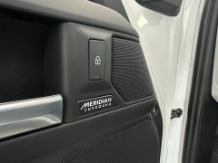 LAND ROVER DEFENDER X-DYNAMIC HSE + FINANCE ME + PAN ROOF + HEATED/COOLED SEATS - 2992 - 20